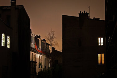 Auteuil, fenêtre sur cour